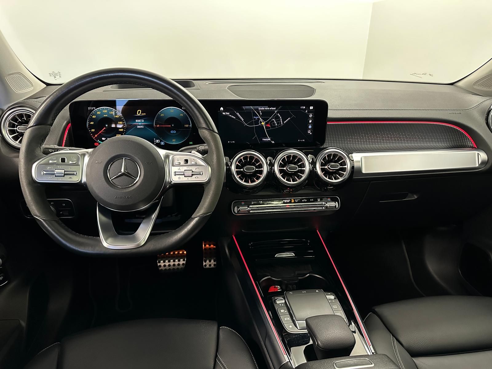 Mercedes-Benz EQB 350 4M AMG HUD Distronic Memory 360° Panor foto 8
