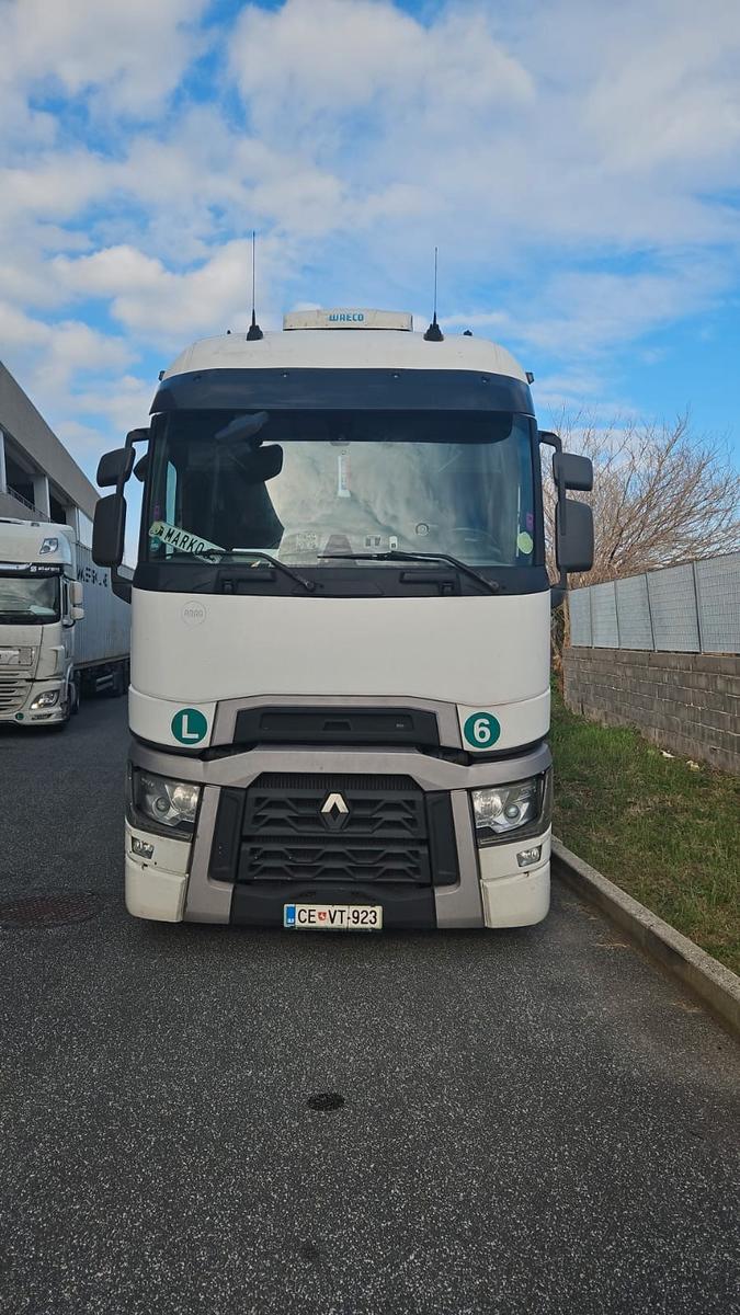 Renault T High 480 X-Low
