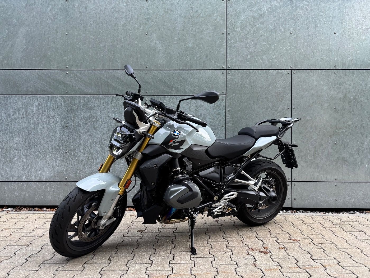 Fahrzeugabbildung BMW R 1250 R 3 Pakete