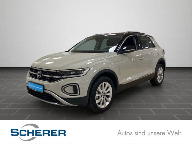 Volkswagen T-Roc 1.5 TSI Style DSG NAVI ACC APP SHZ RFK