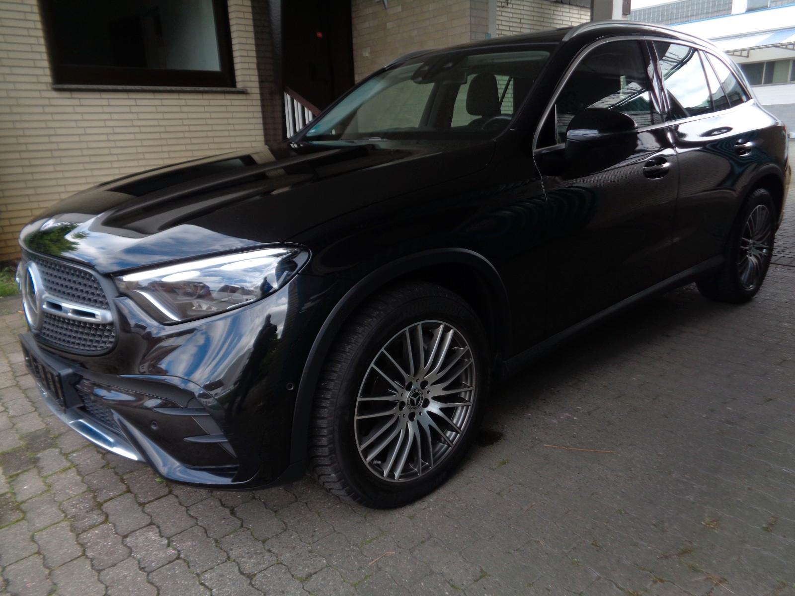 Mercedes-Benz GLC 220 d 4M AMG PANO HuD BURMESTER Digi-LED AHK