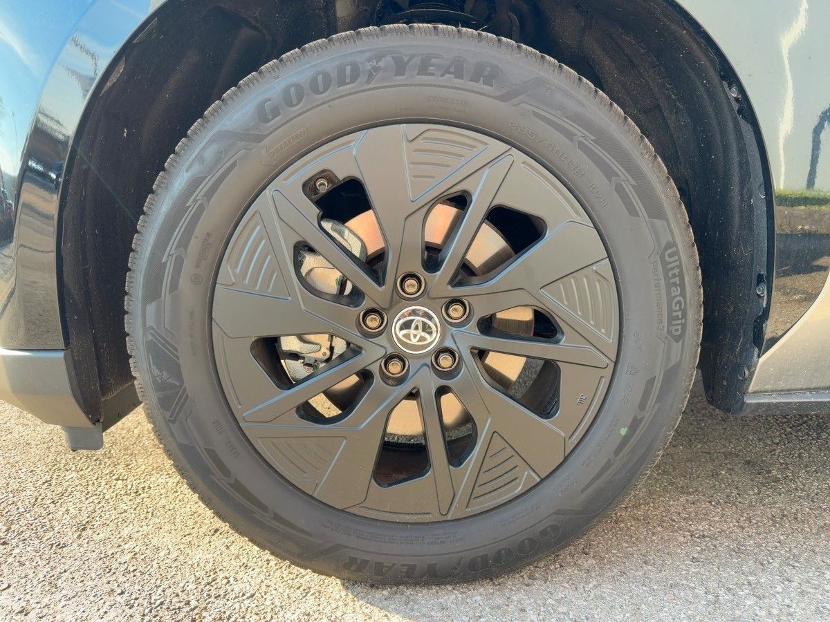 Fahrzeugabbildung Toyota bZ4X 73 kWh Teamplayer *PDC+ACC+SHZ+LED+NAVI*