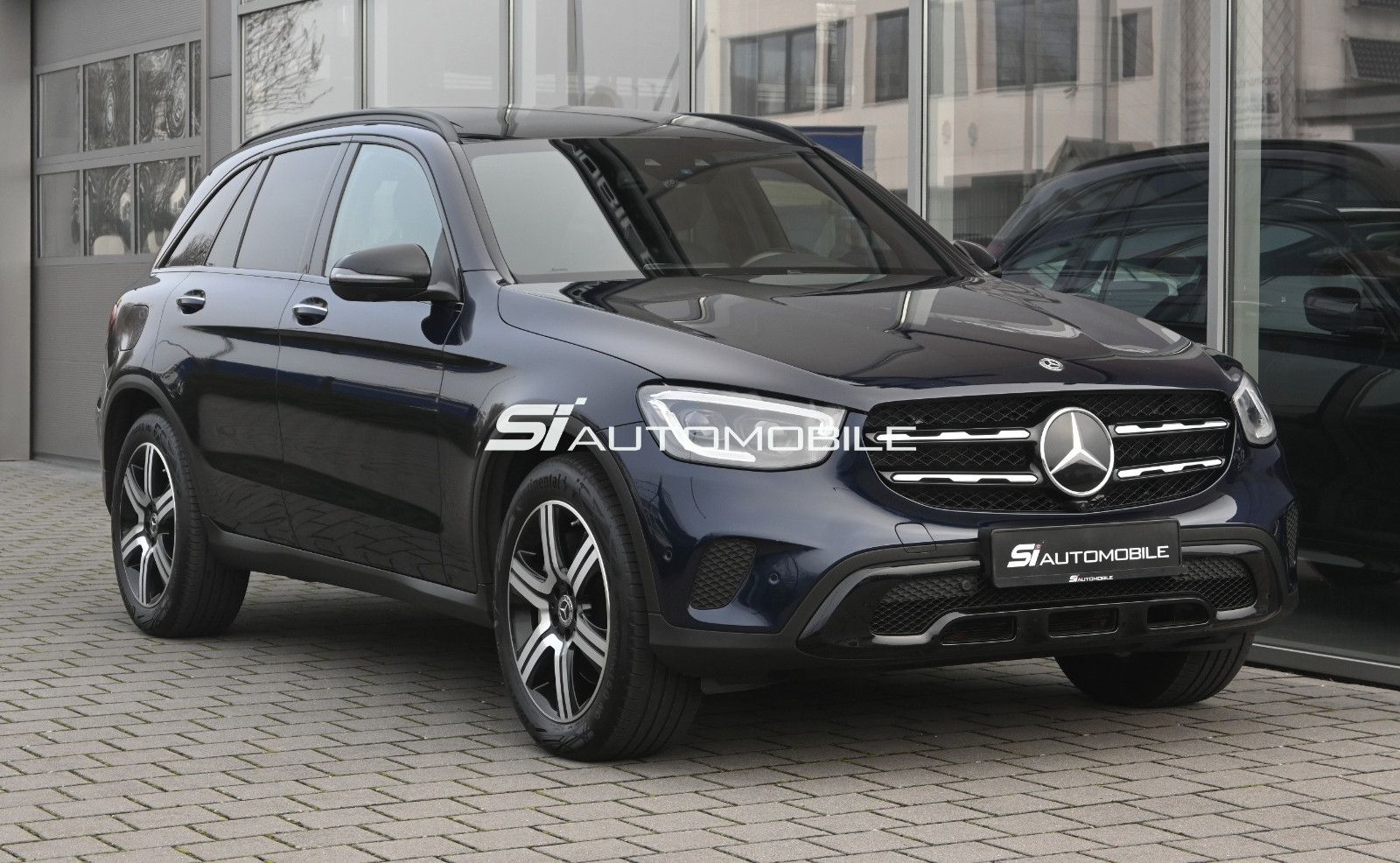 Fahrzeugabbildung Mercedes-Benz GLC 400 d 4MAT. °NIGHT PAKET°ACC°AHK°STANDHEIZ°