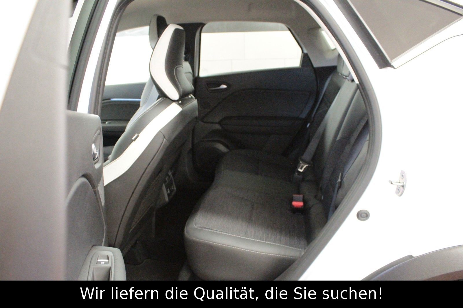 Fahrzeugabbildung Renault Captur Mild Hybrid 140 Techno*Winterpaket*