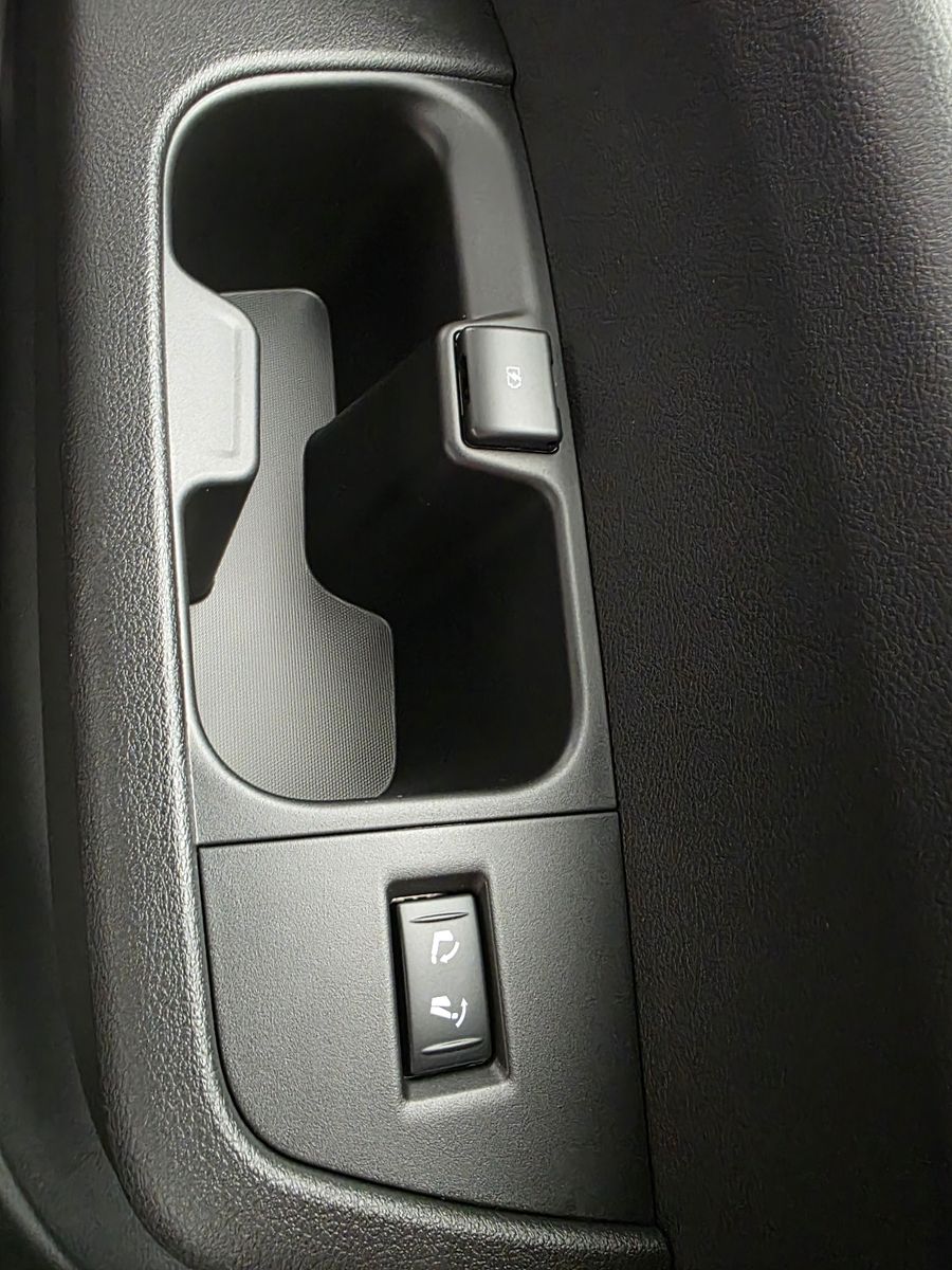 Fahrzeugabbildung Nissan Armada PLATINUM RESERVE Export Price Out of EU!
