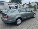 Volkswagen Passat Lim. Comfortline*1.HAND*SCHIEBEDACH*TÜV - Volkswagen Passat aus 2007: Comfortline