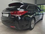 Hyundai i40 cw blue Classic Klimaauto Navi - Hyundai i40 in Duisburg