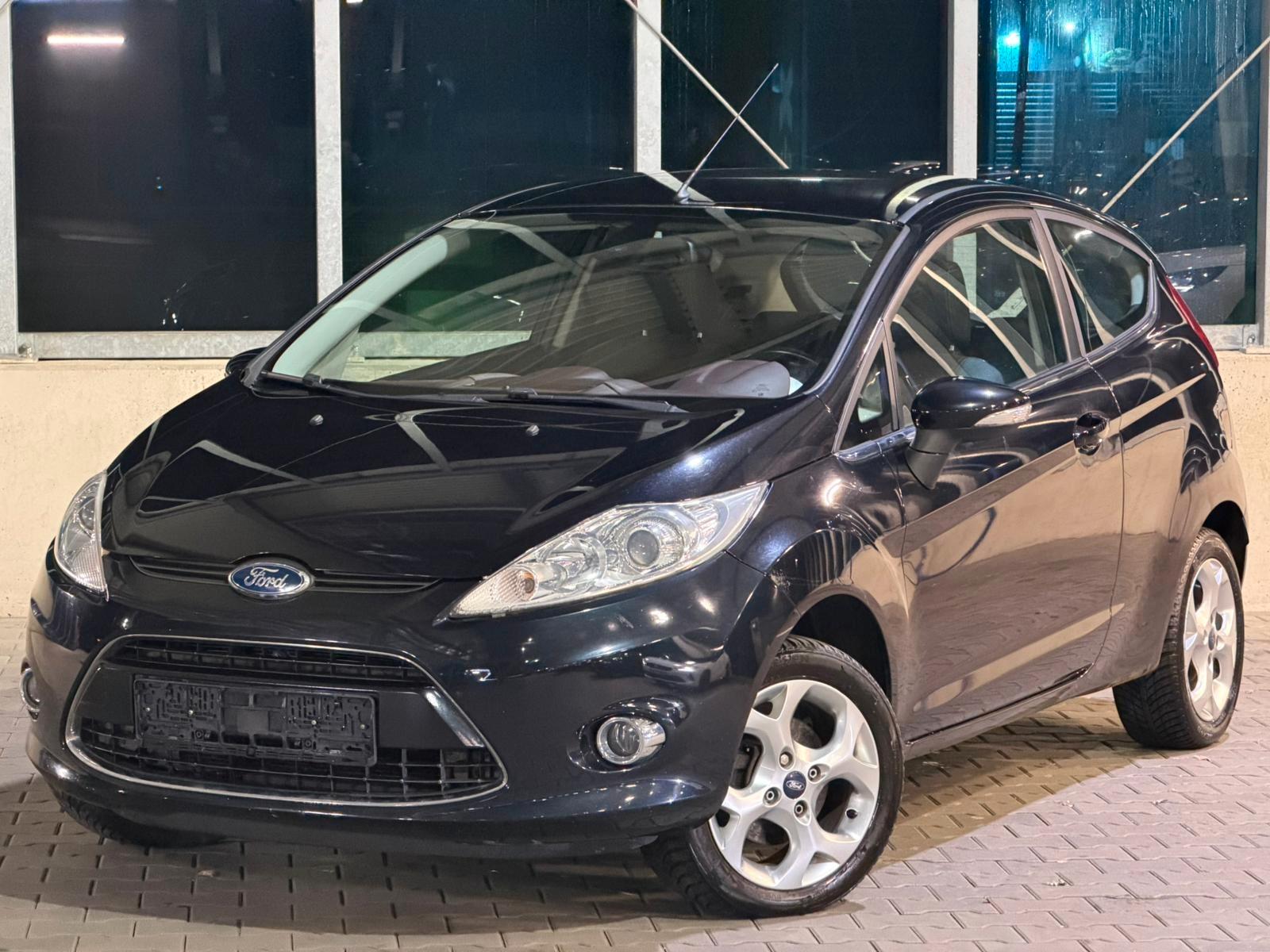 Ford Fiesta Titanium Klima TÜV Neu Alufelgen