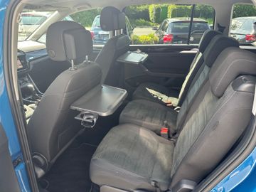 Fahrzeugabbildung Volkswagen Touran 2.0 TDI Highline 7 Sitze LED