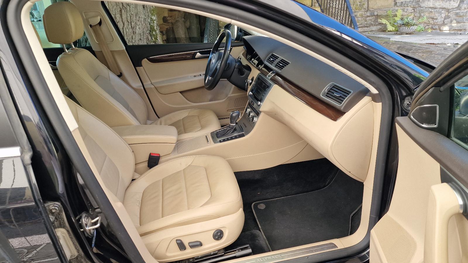 Volkswagen Passat Alltrack 2014 — photo 15