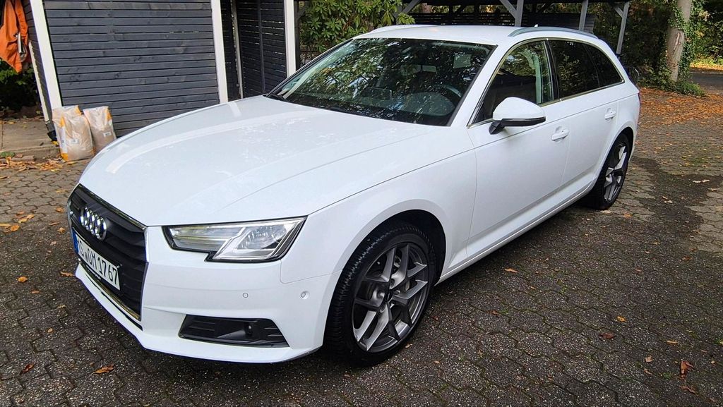 Image of Audi A4