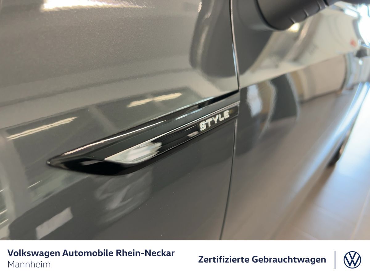 Volkswagen Golf - Bild 18