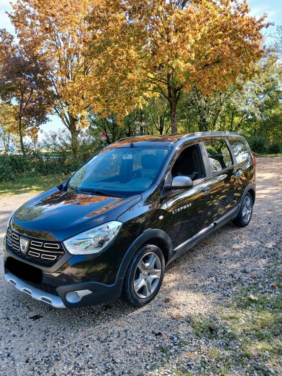 Image of Dacia Lodgy