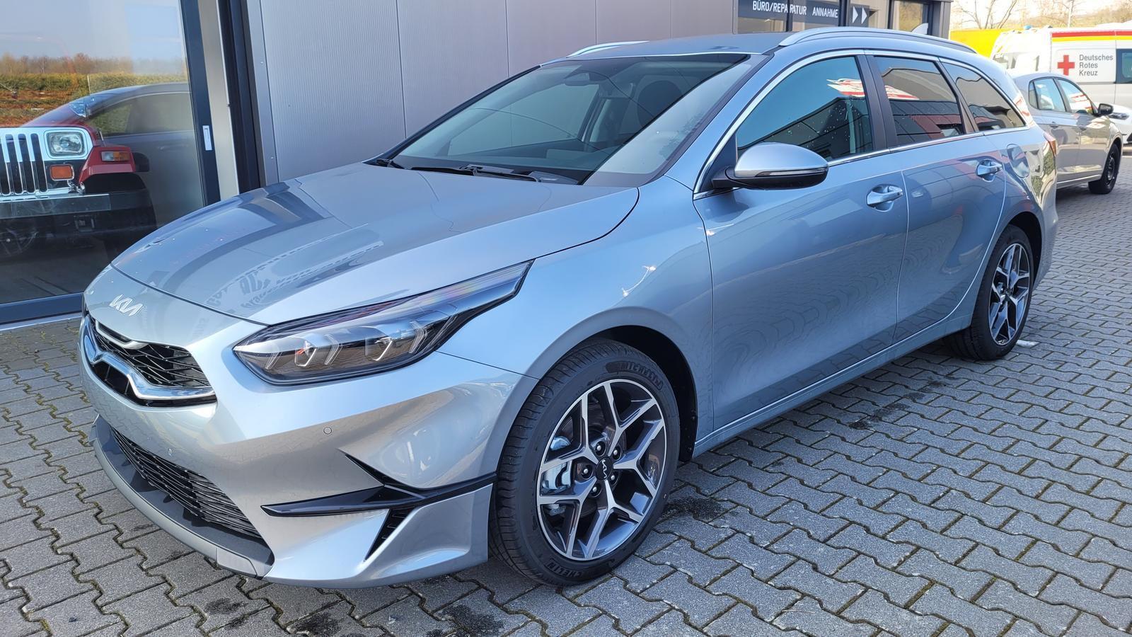 Kia Ceed SW AT Top*VollLED*Navi*Shzg*Cam*Alu