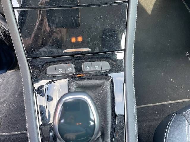 Fahrzeugabbildung Opel GRANDLAND X 1.2 Turbo Innovation AT
