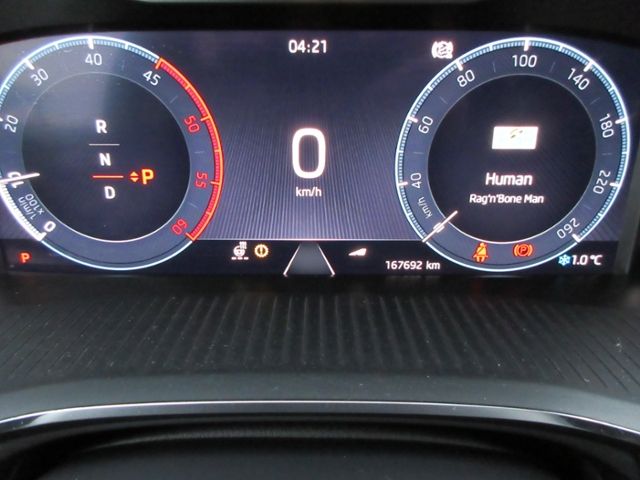 Octavia 2.0 TDI 4x4 DSG Scout AHK/MATRIX/18-ZOLL