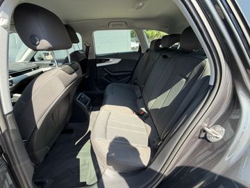 Audi A4 - 8