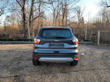 Ford Kuga - 4