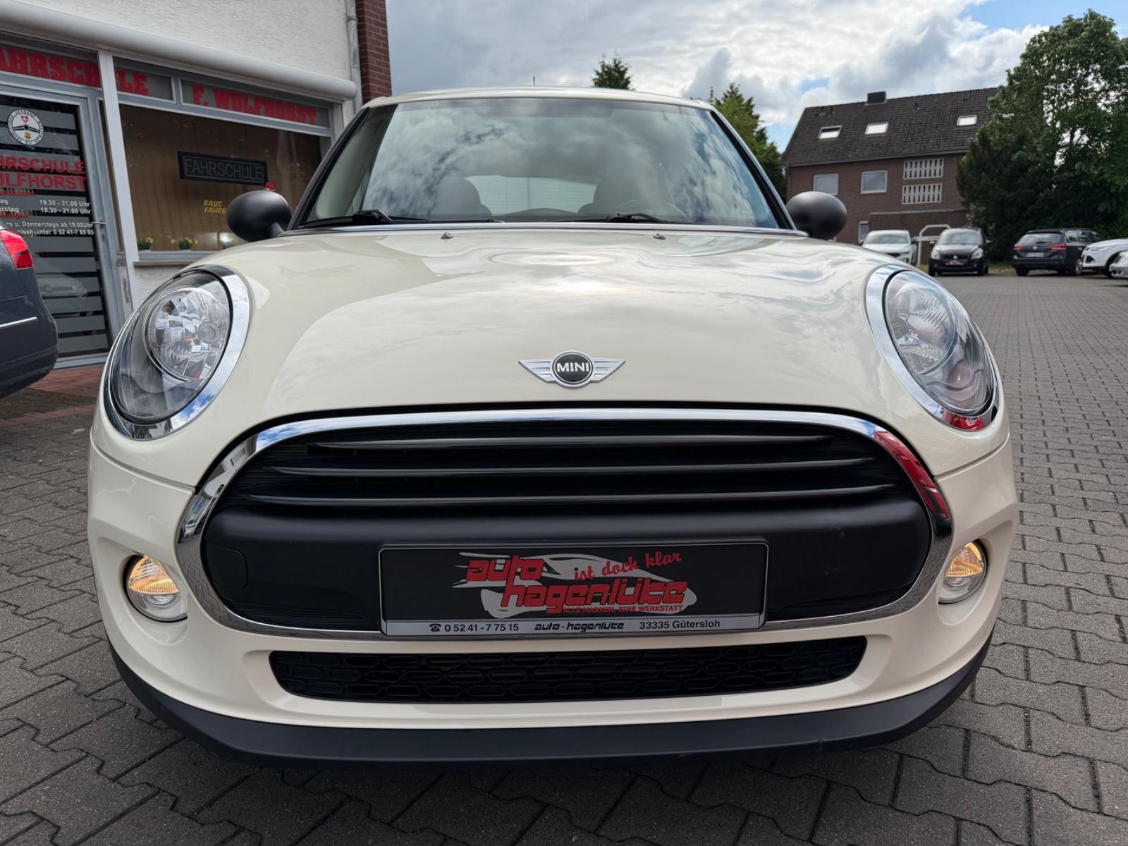 MINI ONE 5. trg. Klima Sitzheiz. Pano GSD PDC