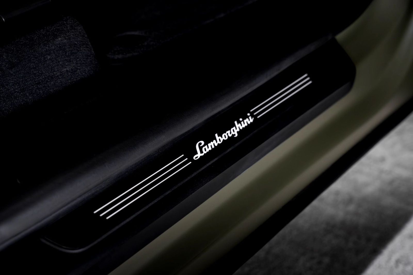 Fahrzeugabbildung Lamborghini Urus PERFORMANTE |ADAS+|B&O|CARBON|AKRAPOVIC|PPF