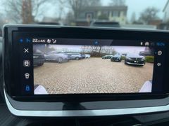 Foto Nummer 16: PEUGEOT 2008