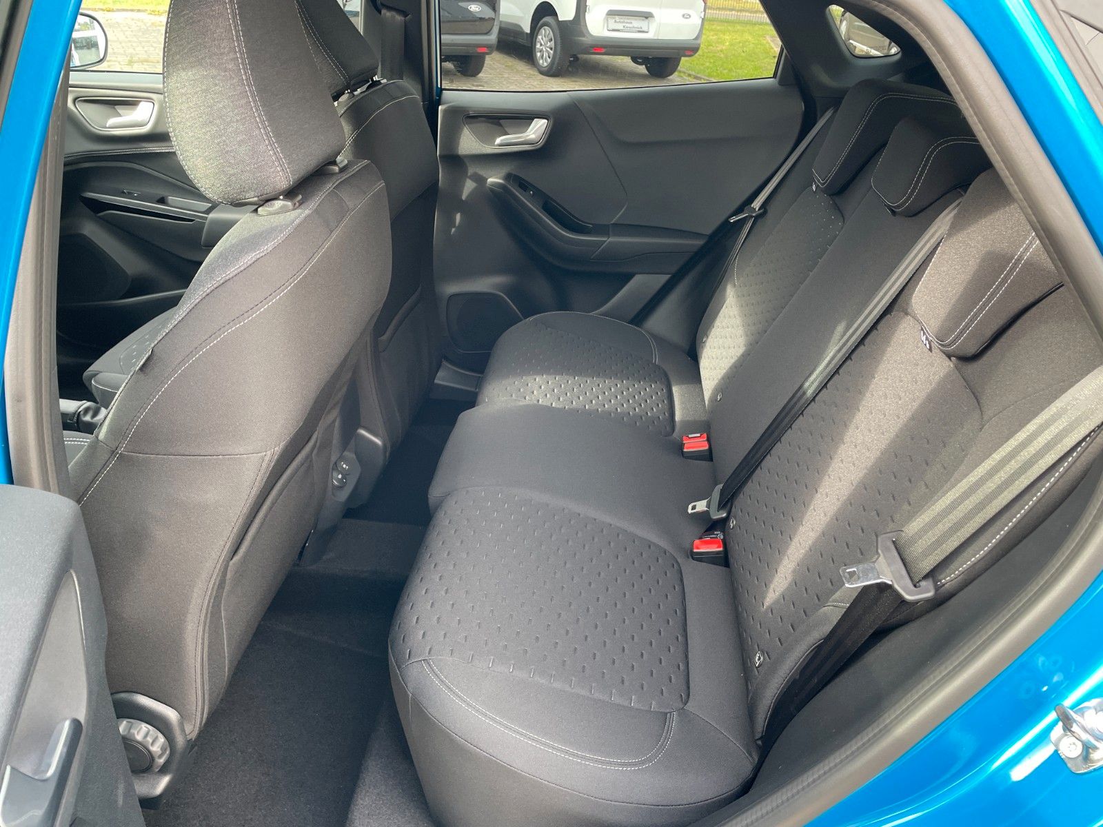 Fahrzeugabbildung Ford Puma Titanium