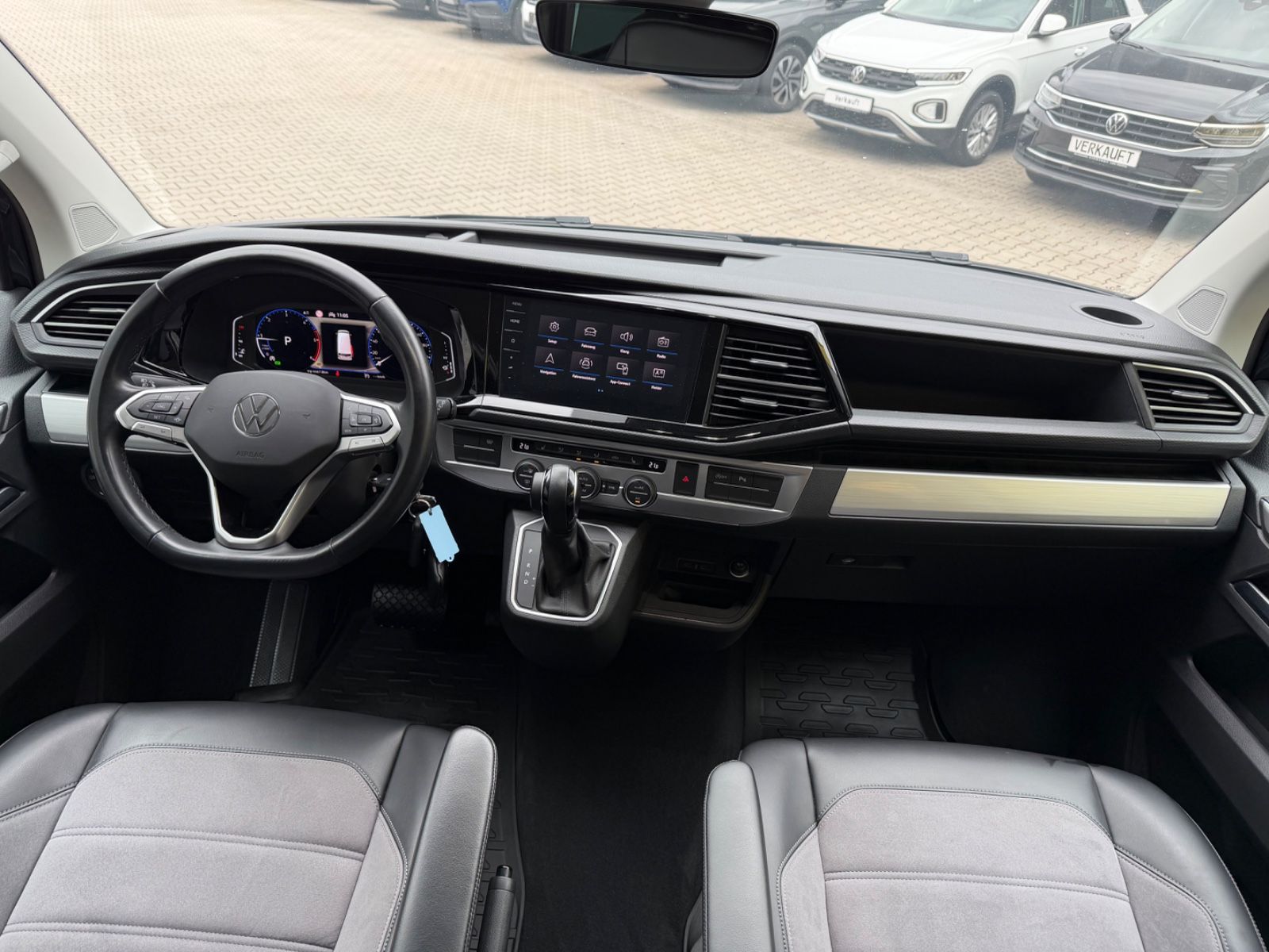 Volkswagen T6 Multivan COMFORTLINE 7 SITZER 8xBRFT KAMERA foto 17