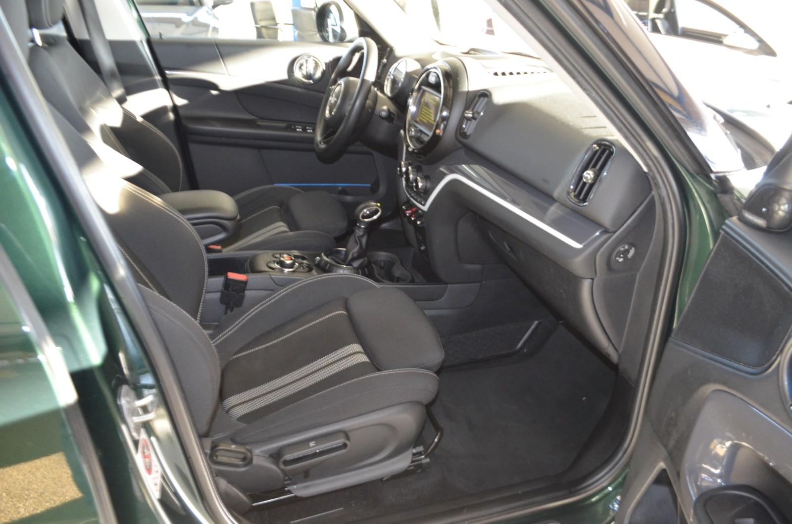 MINI Countryman S (Cooper) AUTOMATIK / XENON / NAVI