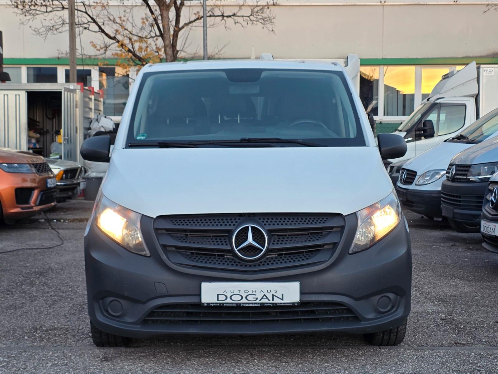Mercedes-Benz Vito Tourer 111 CDI Pro |9-Sitzer Klima AHK MFL