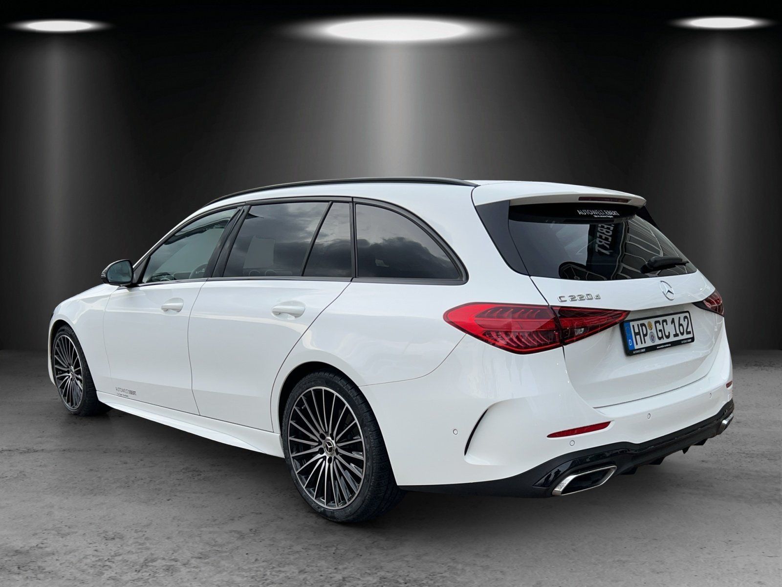 Fahrzeugabbildung Mercedes-Benz C 220 d T AMG AHK Night DISTRO 360° Memory 19"