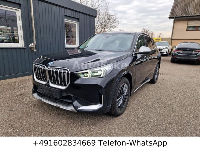 BMW iX1 30 xDrive xLine LEDER NAVI HUD LED 360° KEYL