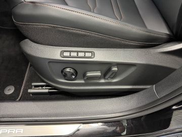 Fahrzeugbestand 12 Cupra Ateca 4Drive Leder+Pano+AHK+elekt. Sitz