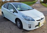 Toyota Prius 1.8-l-VVT-i Executive STANDHEIZUNG - Toyota Prius: Leder