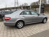 Mercedes-Benz E 200 BlueEFFICIENCY ELEGANCE - Mercedes-Benz E-Klasse: Elegance