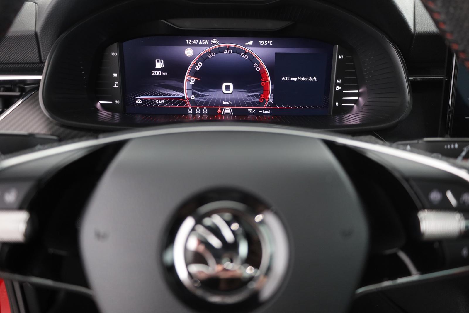 Skoda Scala 1.5 TSI Edition S ABT LED Navi Panorama