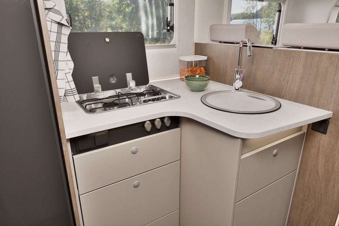 Fahrzeugabbildung Carado T-328 Pro+ Sie sparen 6.976€