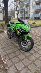 Kawasaki Ninja 125 - KAWASAKI NINJA 125