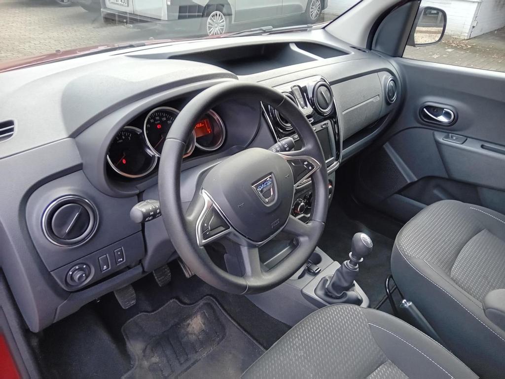 Dacia Dokker