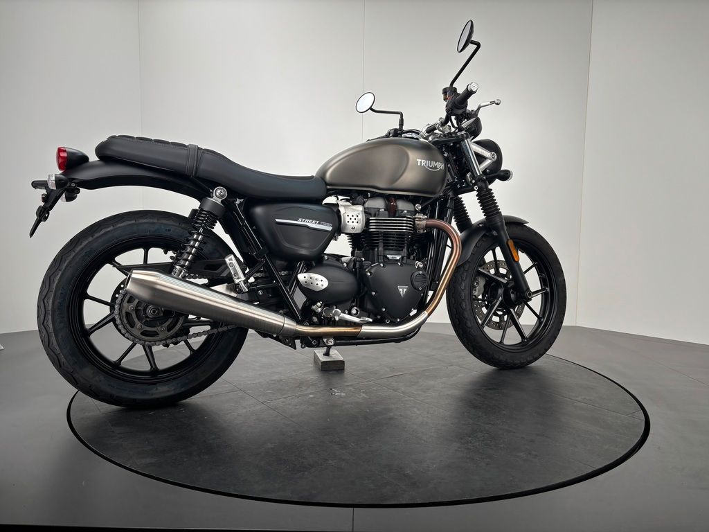 Fahrzeugabbildung Triumph STREET TWIN *1. HAND *WENIG KILOMETER