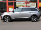 Peugeot 5008 Allure Pack 7 Sitze Navigation ALU 18 ZOLL