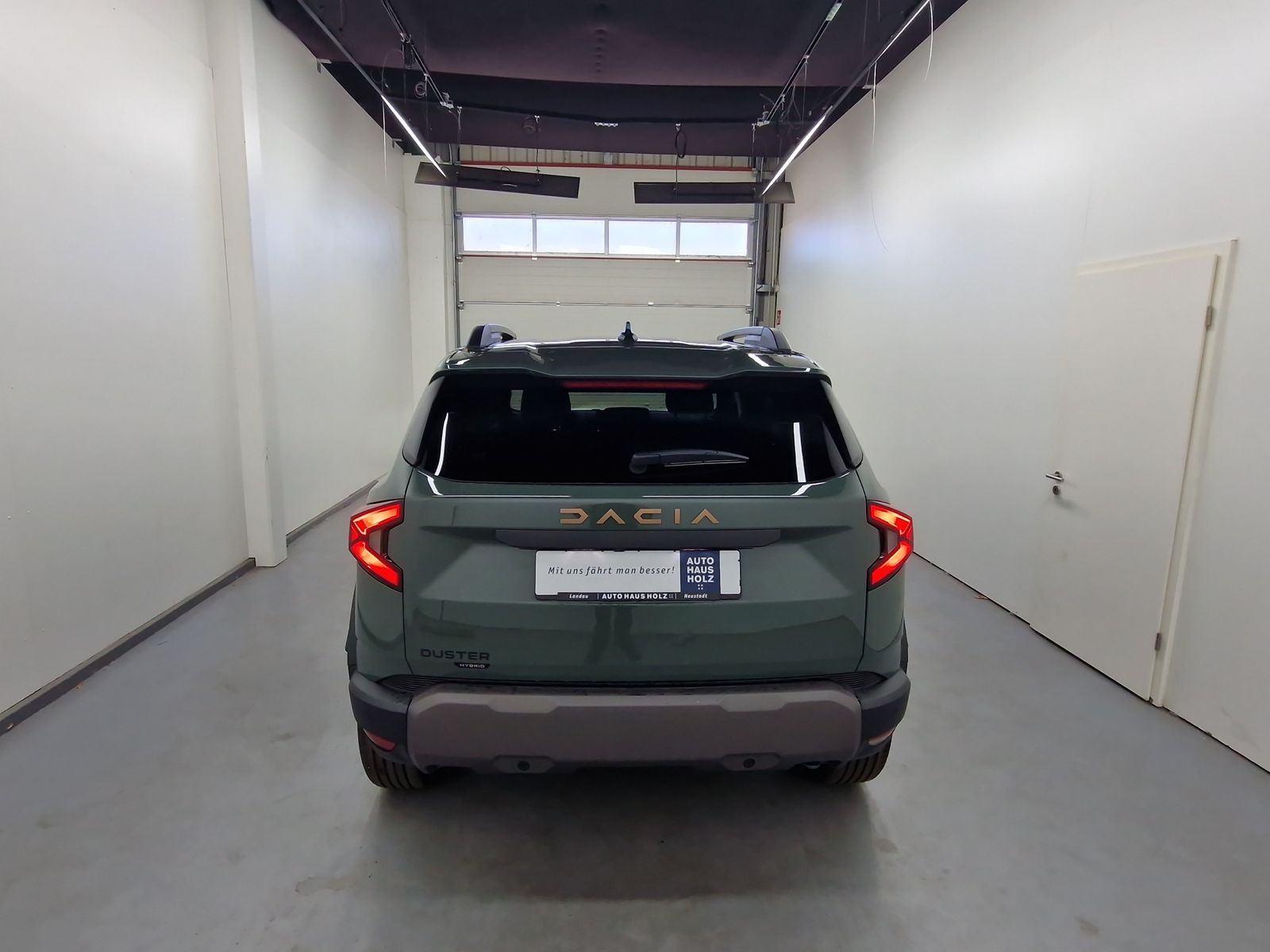 DACIA Duster Extreme Hybrid 155 Winterpaket – Bild 3