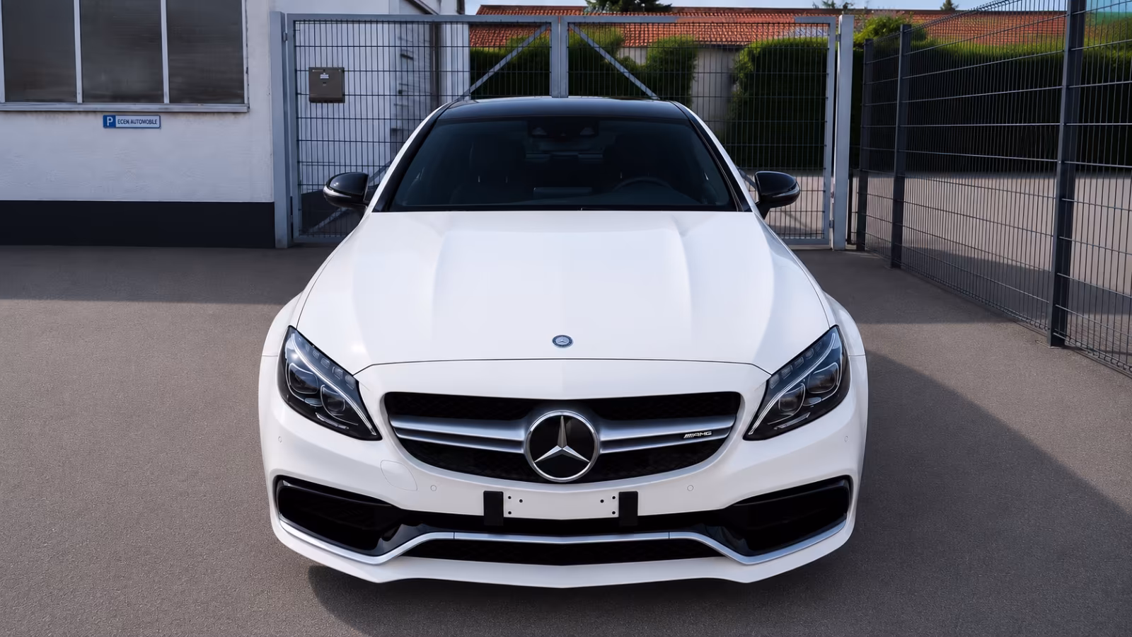 Mercedes-Benz C 63 AMG Coupe*DISTRONIC PLUS*BURMESTER*GARANTIE