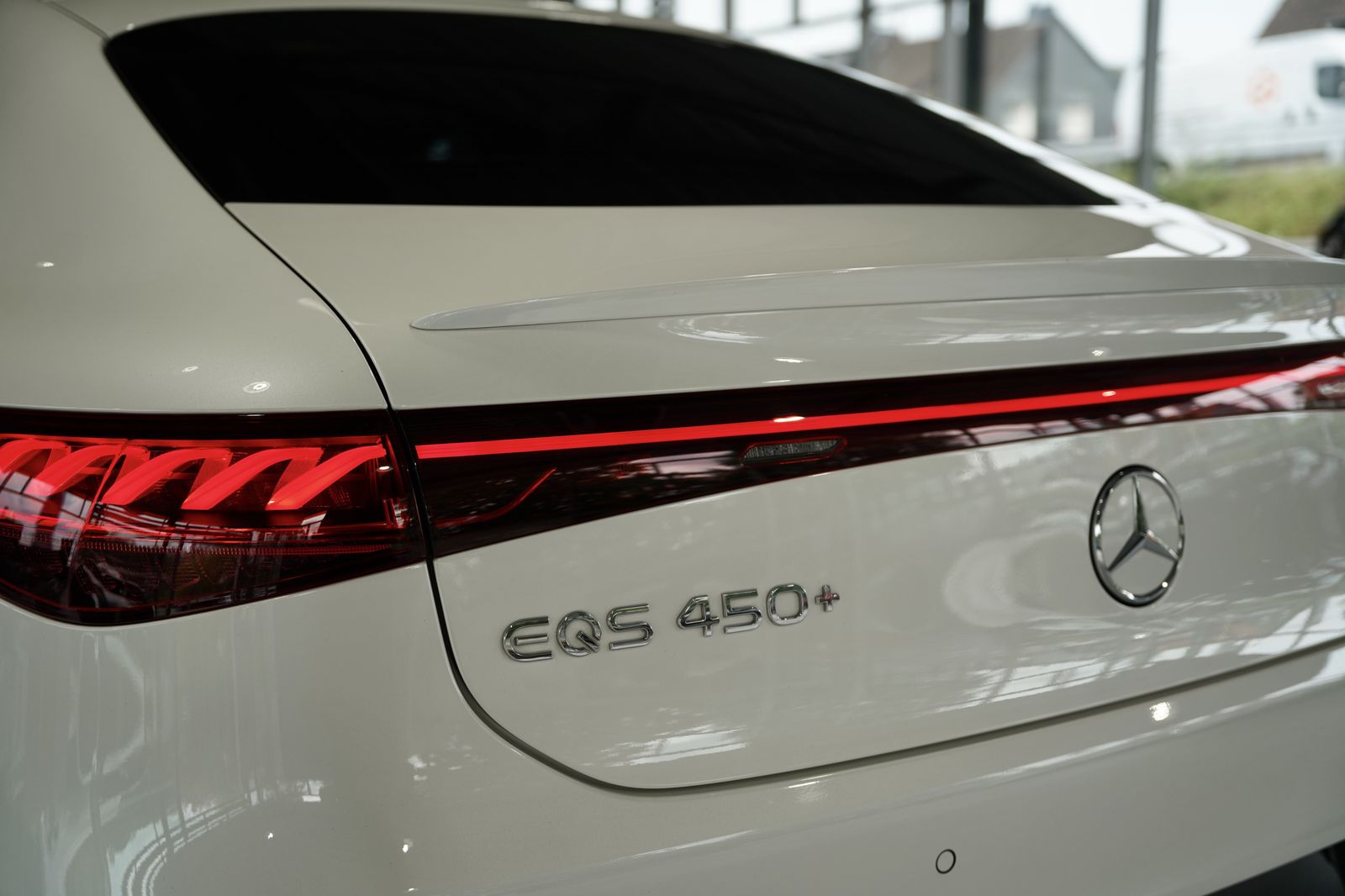 Mercedes Benz Eqs