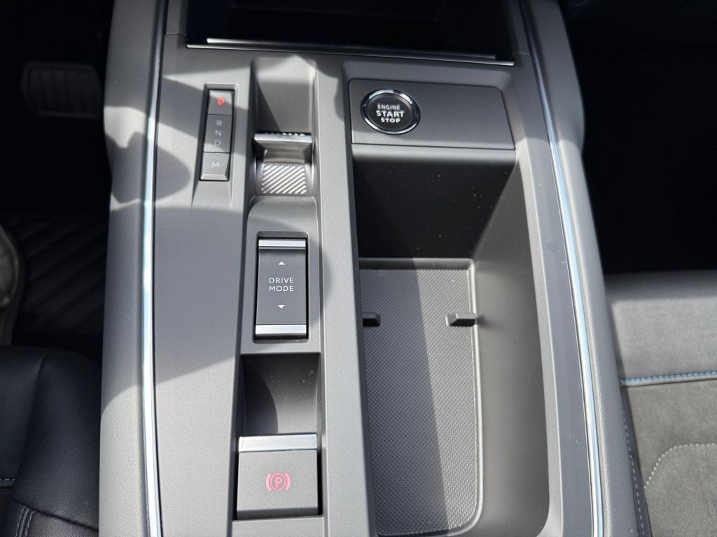 Fahrzeugabbildung Citroën C5 Aircross Hybrid 145 ë-DSC6 MAX