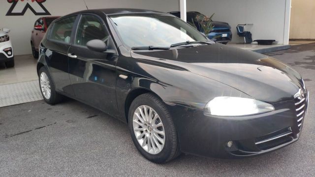 Alfa Romeo 147 1.6 16V TS (105) 5 porte Progress