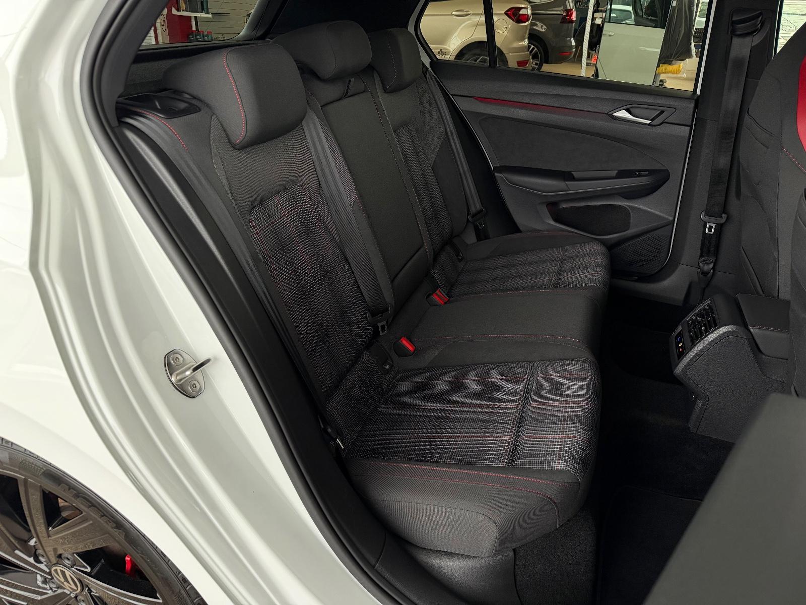 Volkswagen Golf *8*Lim.*2.0*TSI*GTI*SPORT*BLACK*SHZ*LED*PDC, миниатюра 25