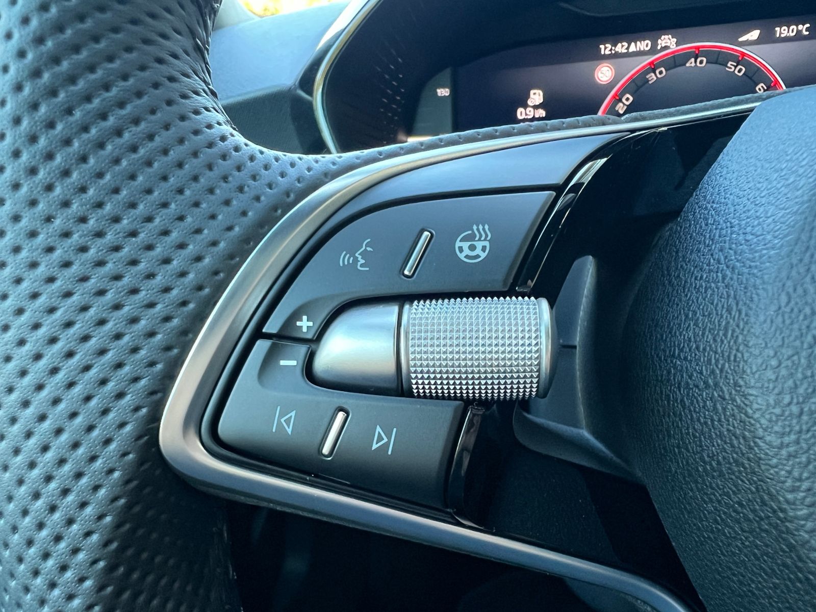 Fahrzeugabbildung SKODA Fabia Monte Carlo 1.0 TSI DSG *LED, SmartLink, K