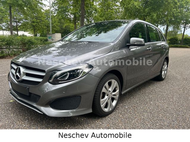 MERCEDES-BENZ B 180 d Leder/LED/TotW/PTS/17"/WR/1.Hd/1A Zust.