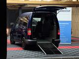 Volkswagen Caddy Life Behindertengerecht-Rampe - gebrauchte VW Caddy aus dem Jahr 2007