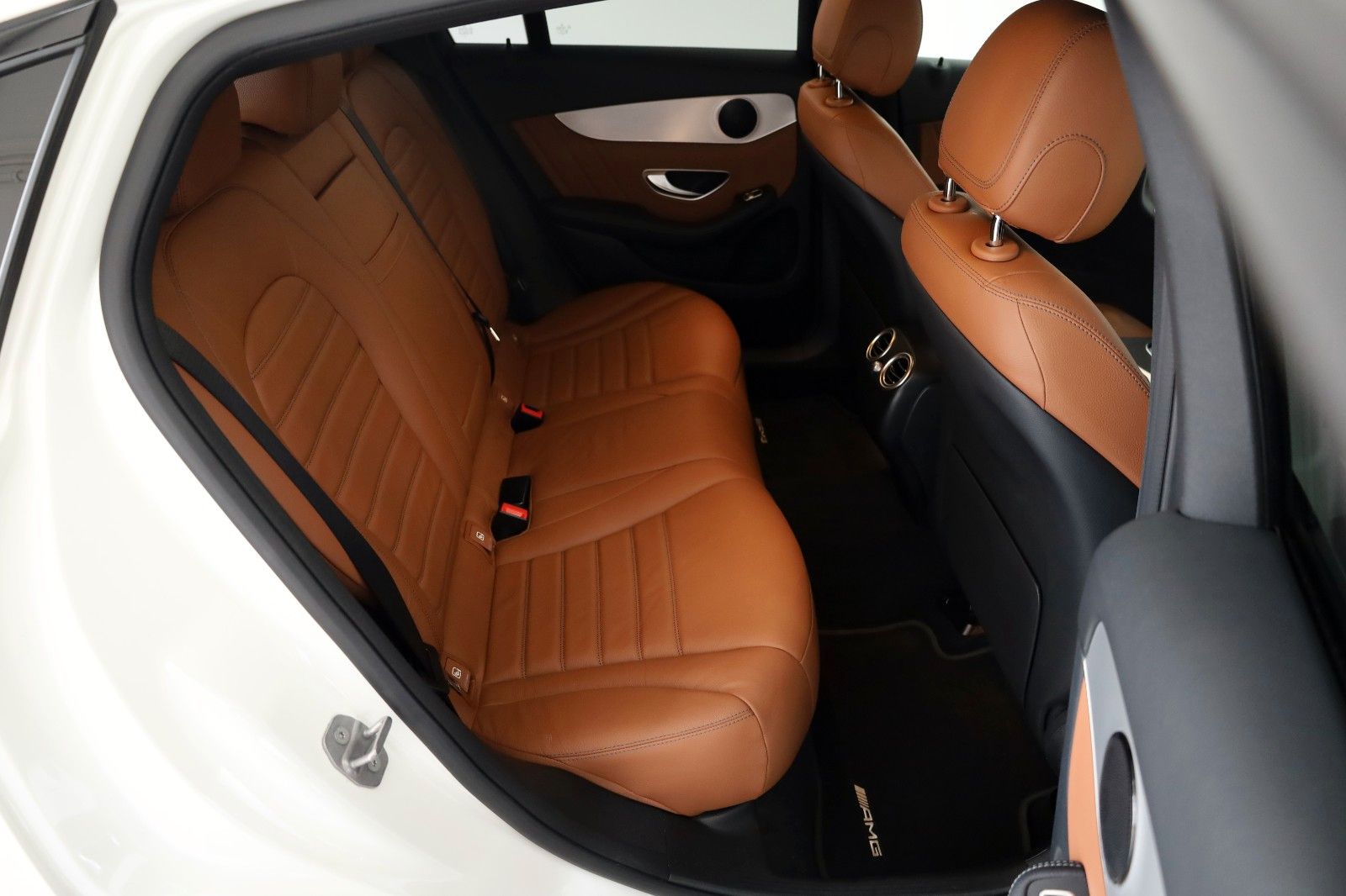 Fahrzeugabbildung Mercedes-Benz GLC 200d Coupé AMG Line Leder,Navi,LED,Night Pak